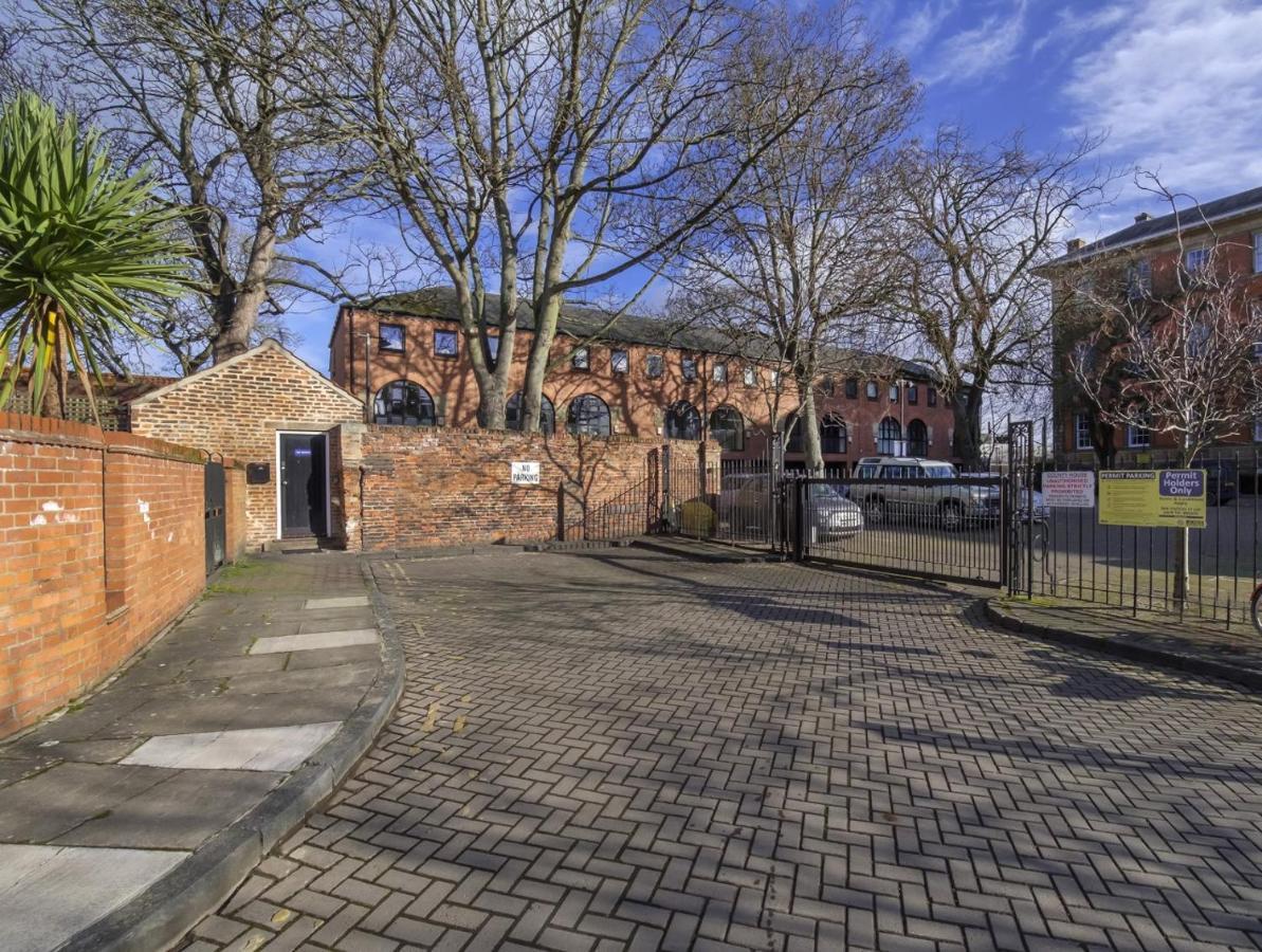 The Beehive Studio York Exterior photo